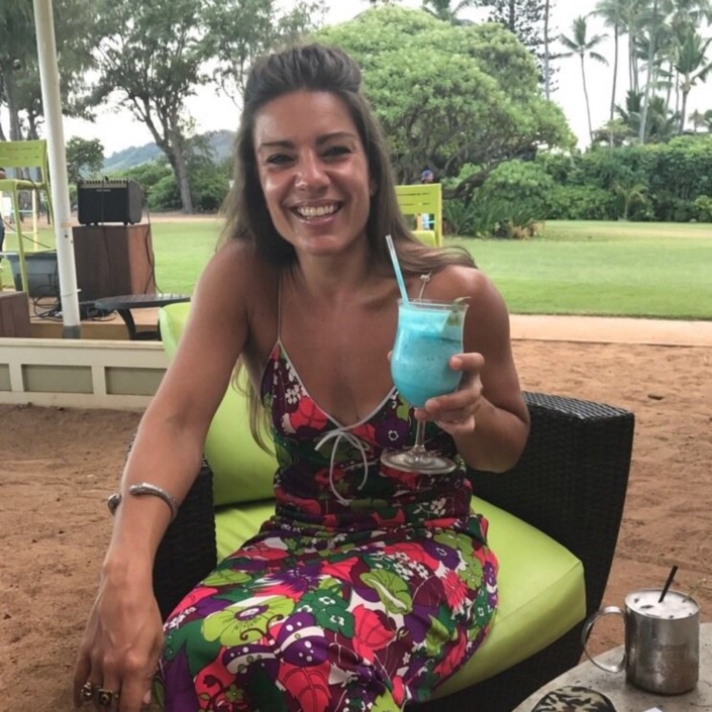 Meet your Posher, Lara